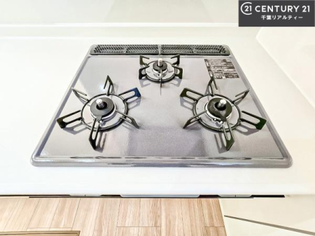 �L�b�`�� �R�����͎O������̂ł������̓����i�s���ł��܂��B
�������O�����t���ł��B�����X�y�[�X���L�X���Ă���׍�Ƃ����₷���I�g�����肪�ǂ��V�X�e���L�b�`���ł��I