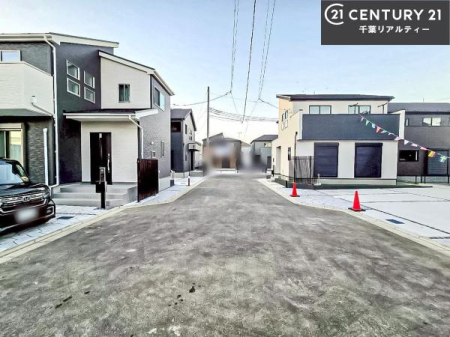 �O�ʓ��H�܂ތ��n�ʐ^ ���ӊ���A���q�l�̂���]�ɍ������������ꏏ�ɂ��ē���v���܂��B�Z��[���A�h�o�C�U�[�ɂ�邲���k������܂��B���Ђ͂��₢���킹�ɑ��Ή����܂��I���҂������܂���I