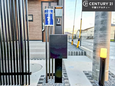 ���̑����n �����T���̂������E���v�]�E������ȂǁA���Ȃ�ƕ��ЃX�^�b�t�܂ł��\���t�����������I�s���Y�Ɋւ��邱�ƂȂ�A�ǂ̂悤�Ȃ��Ƃł����S���ӑΉ������Ē����܂��B
