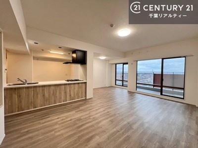 ���r���O �S�n�ǂ����r���O�͉Ƒ������R�ƏW�܂�܂��B�Ƒ��c�R�̎��Ԃ����������ł��B���Ƒ��ƁA����w�[���������Ԃ��߂��������ł��ˁB���邭�J���I�ȋ�Ԃł��B