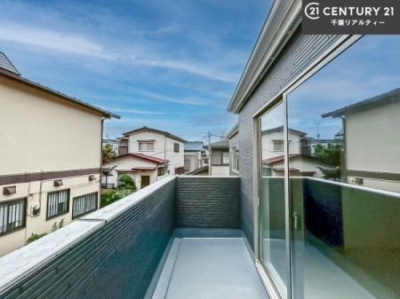 �o���R�j�[ �z������ǍD�ȃo���R�j�[�ł��I���ꂽ���ɂ͐�������n����J���I�Ȏ��Ԃ��y���߂܂��B
��������̂����󕨂������؂�Ɋ������Ƃ��ł��܂��I