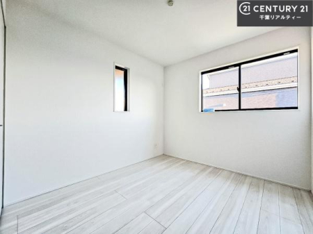 �q������ �|���o�������Ȃ��������́A���q�l�̂������Ƃ��Ă����S�ł��I
���[�X�y�[�X���[�����Ă���̂ŎU�炩�������������T�b�ƕЕt�����܂��I