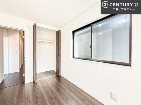 ���r���O�ȊO�̋��� ���[�X�y�[�X�����Ă��܂��I�������X�b�L�����ڂ��鎖���ł��܂��ˁB
�Ƌ��I�΂Ȃ��V���v���ȃf�U�C���ׁ̈A�Ƌ��I�΂����C�ɓ���̋�ԍ�肪�ł������ł��ˁB