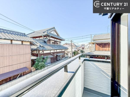 �Z�˂���̒��]�ʐ^ ������������Z��X�ł��I���͂ɂ͍����������Ȃ��A�󂪍L���J����������A�z�������傫���Ղ��邱�Ƃ�����܂���I�C�����̗ǂ������ʂ蔲����X���݂ł��I