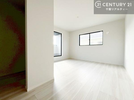 �m�� 2�ʍ̌����m�ۂ������邢�����́A���ʂ����ǂ��A���邭��ϋ��S�n�̗ǂ���ԂƂȂ��Ă���܂��B�����b�N�X���ĉ߂�����S�n�̗ǂ��������ł��I���̖ڊo�߂��X�b�L�����܂��ˁI