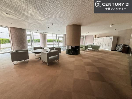 ���r�[ ��؂Ȃ��q�l�����o�}�����郍�r�[�͊J���������Ղ�B����]�̕����܂Ƃ߂Ă��ē��B���₢���킹�ɑ��Ή����܂��I���҂������܂���I���Ђ��C�y�ɂ��₢���킹���������܂��B