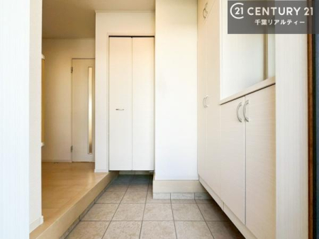 ���� ���ċA���Ă��Ă��A�������܁I�����������Ȃ�A�D�����}������Ă�����ԂɂȂ��Ă��܂��B
���邭��������錺�ւł��I