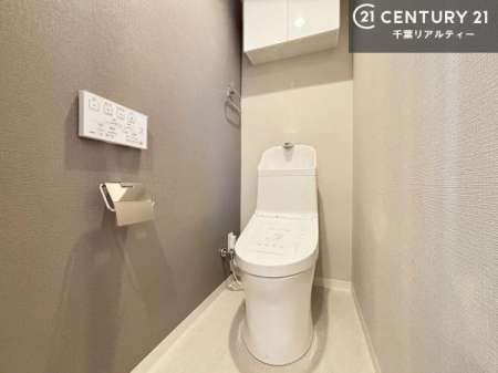 �g�C�� �������֍��ɂ��A�~��͕֍����g�����ł���̂ŗ₽���֍��ɍ��炸�ɍςފ������d�l�ł��I
