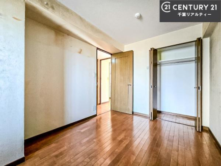 ���r���O�ȊO�̋��� ���[�X�y�[�X�����Ă��܂��I�������X�b�L�����ڂ��鎖���ł��܂��ˁB
�Ƌ��I�΂Ȃ��V���v���ȃf�U�C���ׁ̈A�Ƌ��I�΂����C�ɓ���̋�ԍ�肪�ł������ł��ˁB