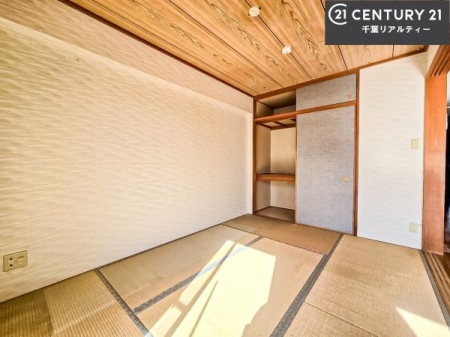 �a�� �^�^�~�̍��肪���炬��^����A�����b�N�X��ԁB�����傫���J�����̂���a���ƂȂ��Ă���܂��B���{�l�̐S������u�a�v�̋�ԁB�䑐�̍���Y����Ԃ͖����̂ЂƎ������o���Ă���܂��I