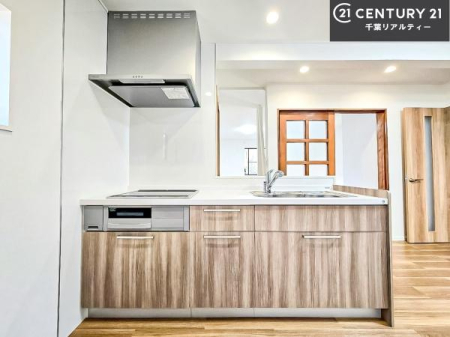 �L�b�`�� ���[�X�y�[�X���L�x�ŁA�����X�y�[�X���X�b�L���ƕЕt���Ђ�`�����p�ł��܂��I
���K�ɍ�Ƃ��ł��܂��I�����̗���������܂��I