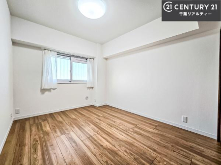 �q������ �|���o�������Ȃ��������́A���q�l�̂������Ƃ��Ă����S�ł��I
���[�X�y�[�X���[�����Ă���̂ŎU�炩�������������T�b�ƕЕt�����܂��I