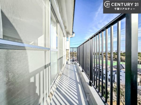 �o���R�j�[ �z������ǍD�ȃo���R�j�[�ł��I���ꂽ���ɂ͐�������n����J���I�Ȏ��Ԃ��y���߂܂��B