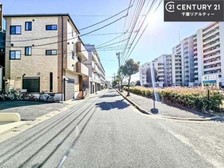 ���̑����n �u���̕����C�ɂȂ�I�v�u�������Ăǂ�ȏ��H�v�u�����Əڂ����m�肽���I�v�Ǝv������A���C�y�ɂ����k���������B