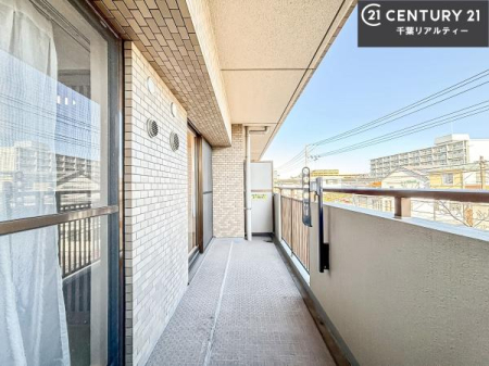 �o���R�j�[ �z������ǍD�ȃo���R�j�[�ł��I���ꂽ���ɂ͐�������n����J���I�Ȏ��Ԃ��y���߂܂��B