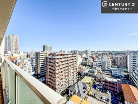 �Z�˂���̒��]�ʐ^ ���]�ǍD�ȃo���R�j�[�B���V�C�̂������ɂ̓o���R�j�[�ւłă��t���b�V������̂������ł��ˁI