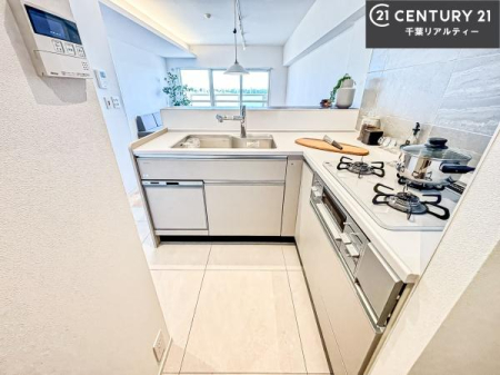 �L�b�`�� �������Z���A�Ǝ������̗ǂ�L���^�L�b�`���B
�����̗������͂��ǂ�Ԏ��ł��B