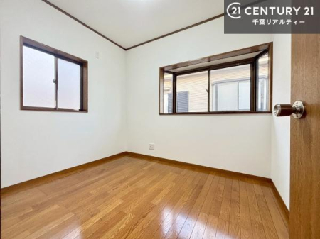 �m�� ���t�H�[���ς݂̂��ꂢ�Ȏ����ŁA�����シ���ɉ��K�ȕ�炵���X�^�[�g�\�B�ݔ��������A��ԂȂ��V�������n�߂��邨�����ߕ����ł��B