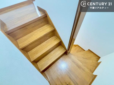 ���̑����� �K�i�͖��邭�A�������������茩������S�݌v�B���q�l�₲�N�z�̕������S�ɂ����p���������܂�