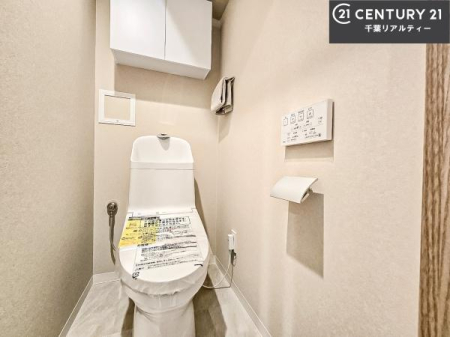 �g�C�� �Ǖt�������R�����̉������֍��B
�{�̂܂�肪�������肵�A�����������₷���d�l�ł��B