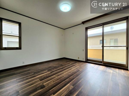 �m�� �o���R�j�[�ɖʂ��Ă���m���ł��B���邭�����肪����A���C����������ł��܂��I���N���āA�O�ɏo�Ĕw�L�т����[�ċz�����ǂ������}������邱�Ƃ��o�������ł��ˁI