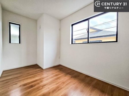 �q������ �|���o�������Ȃ��������́A���q�l�̂������Ƃ��Ă����S�ł��I
���[�X�y�[�X���[�����Ă���̂ŎU�炩�������������T�b�ƕЕt�����܂��I