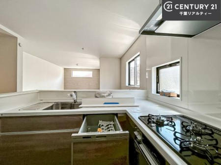 �L�b�`�� �H��@�t���I�Z��������~��͎�r��h�~�Ƃ��đ劈�􂵂܂��I�r���g�C���d�l�Ȃ̂ŁA�ꏊ����炸�����X�y�[�X���L���g���Ď�ۂ悭��Ƃ��o���܂��I