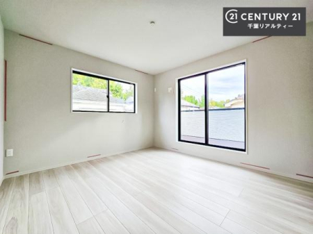 �Q�� �o���R�j�[�ɖʂ��Ă���m���ł��B���邭�����肪����A���C����������ł��܂��I���N���āA�O�ɏo�Ĕw�L�т����[�ċz�����ǂ������}������邱�Ƃ��o�������ł��ˁI