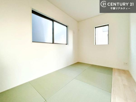 �a�� ���r���O�Ɨאڂ����a���ł��I�Ǝ��̋x�e�X�y�[�X��L�b�Y�X�y�[�X�Ƃ��Ċ��p����̂��悳�����ł��ˁI
�a���̎g�����͖�����I