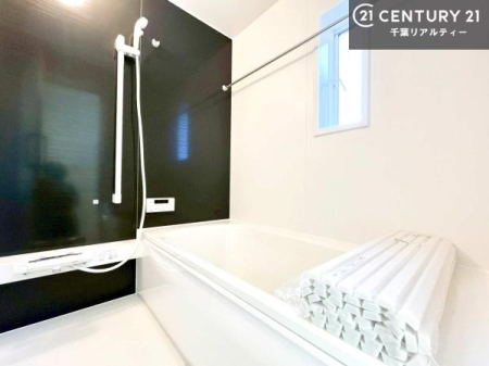 ���� �������������l�̕��͋C�̃o�X���[���́A�����o�Ă��ăo�X�^�C�����[���I
���d���撣���Ă��邲�J���ɂ��D�݂̓����̓����܂����āA�y����ł݂Ă͂������ł��傤���H