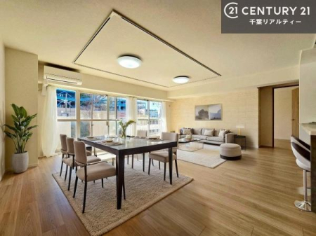 ���r���O �傫�ȑ����炽���Ղ�̗z�����������ށA���邭�J���I��LDK�B
�Ƒ������R�ƏW�܂�A�S�n�悢���Ԃ��߂������Ԃł��B