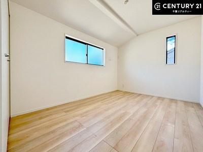 �q������ �|���o�������Ȃ��������́A���q�l�̂������Ƃ��Ă����S�ł��I
���[�X�y�[�X���[�����Ă���̂ŎU�炩�������������T�b�ƕЕt�����܂��I