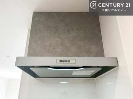 �L�b�`�� ���C��t���̃L�b�`���Ȃ̂ň��S���ăK�X���g�p�ł��܂��I
���ȏL�����ǂ��o���Ă���ĉq���I�ȃL�b�`�����ۂĂ܂��ˁI
