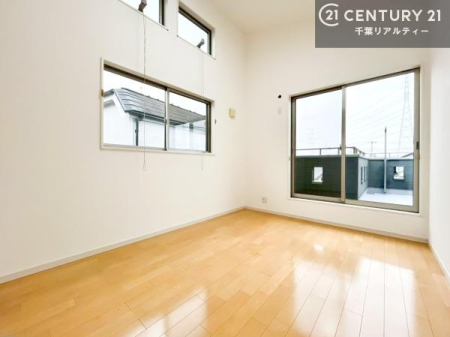 �Q�� �o���R�j�[�ɖʂ��Ă���m���ł��B���邭�����肪����A���C����������ł��܂��I���N���āA�O�ɏo�Ĕw�L�т����[�ċz�����ǂ������}������邱�Ƃ��ł��܂��B