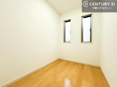 ���[ �[�˂͎��[�����łȂ��A��̓���⏑�ނ̐����ɂ��œK�B�g��������Ő����������X���[�Y�ɂ���֗��ȋ�Ԃł��B