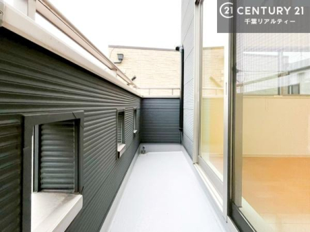 �o���R�j�[ �z������̗ǂ��o���R�j�[�ŁA�����󕨂��悭���������ł��ˁI
���V�C�̗ǂ����ɂ̓o���R�j�[�֏o�ă��t���b�V������̂��C�����悳�����ł��B