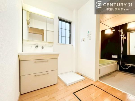 ���ʑ�E���ʏ� ���t���̖��邢���ʎ��ł��I���C�������ɓ���ւ����ł��Đ����ɕۂ��Ƃ��ł��܂��I���R�����������ނ̂ł����ς̎d�オ����ǂ��Ȃ�܂��ˁI