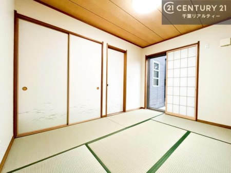 �a�� ���{�l�̐S������u�a�v�̋�ԁB�䑐�̍���Y����Ԃ͖����̂ЂƎ������o���Ă���܂��I�����b�N�X���ʂ�����̂ŉ��K�ɉ߂��������ł��B