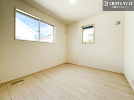 �q������ 2�ʍ̌����m�ۂ������邢�����́A���ʂ����ǂ��A���邭��ϋ��S�n�̗ǂ���ԂƂȂ��Ă���܂��B�����b�N�X���ĉ߂�����S�n�̗ǂ��������ł��I���̖ڊo�߂��X�b�L�����܂��ˁI