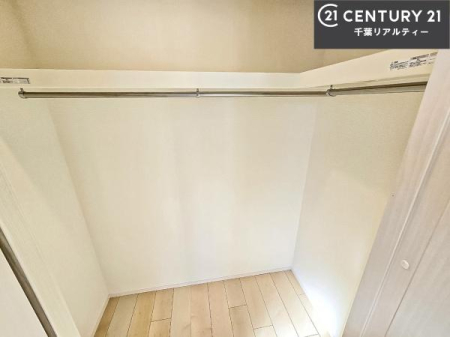 ���[ WIC�t���ŁA�m����o�b�O�A�G�߉Ɠd�܂ł����Ղ���[�\�B�o�����ꂵ�₷���������ڂ����N���N�B�����̐g�x�x���X���[�Y�ɁB��Ƃ肠���炵���������܂��B