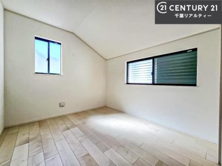 �q������ �|���o�������Ȃ��������́A���q�l�̂������Ƃ��Ă����S�ł��I
���[�X�y�[�X���[�����Ă���̂ŎU�炩�������������T�b�ƕЕt�����܂��I