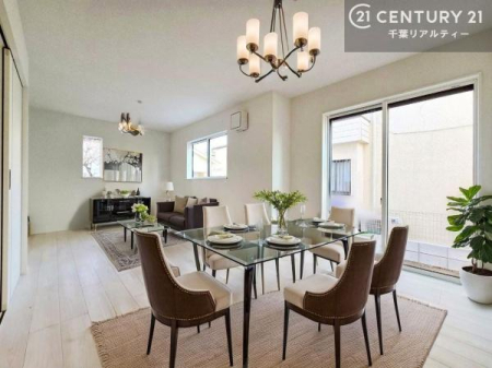 ���r���O �Ƌ��CG�p�[�X�ł��B�傫�ȑ����炽���Ղ�̌���������J�������ӂ��LDK�I�₳�����z�����~�蒍���A
�㎿�Ȃ��났���Ԃ����o���܂��B