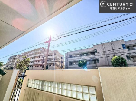 �Z�˂���̒��]�ʐ^ ���ꂽ���ɂ͐�������n����J���I�Ȏ��Ԃ��y���߂܂��B�C�����̗ǂ������ʂ蔲����X���݂ł��I