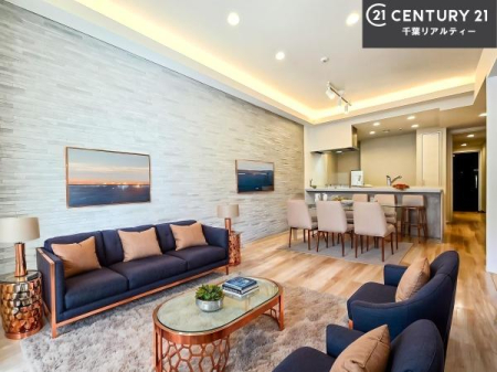 ���r���O �Ƌ��CG�p�[�X�ł��B�D�����z���܂肪���r���O����ł���ċ��S�n�̗ǂ���Ԃ����o���Ă���܂��I
���났�̎��Ԃ��߂����܂��I