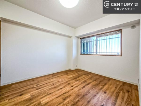 �q������ �|���o�������Ȃ��������́A���q�l�̂������Ƃ��Ă����S�ł��I
���[�X�y�[�X���[�����Ă���̂ŎU�炩�������������T�b�ƕЕt�����܂��I