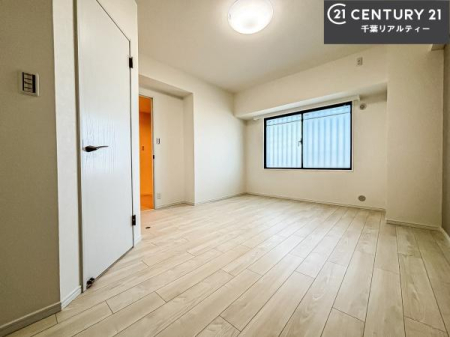 �q������ �|���o�������Ȃ��������́A���q�l�̂������Ƃ��Ă����S�ł��I
���[�X�y�[�X���[�����Ă���̂ŎU�炩�������������T�b�ƕЕt�����܂��I