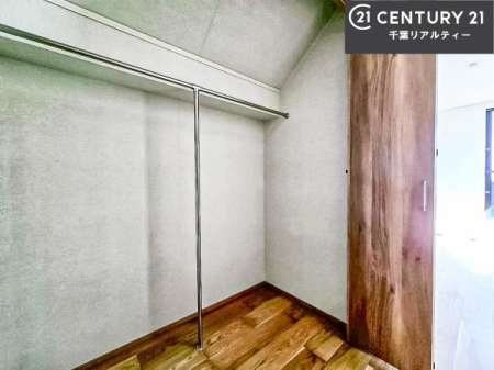 ���[ ���[���[�����Ă��邩�炱���A�������͂����L�X�B�|����Еt�������N�ɂȂ�A���S�n�̗ǂ���炵�������܂��B