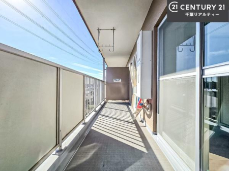 �o���R�j�[ �z������̗ǂ��o���R�j�[�ŁA�����󕨂��悭���������ł��ˁI
���V�C�̗ǂ����ɂ̓o���R�j�[�֏o�ă��t���b�V������̂��C�����悳�����ł��B