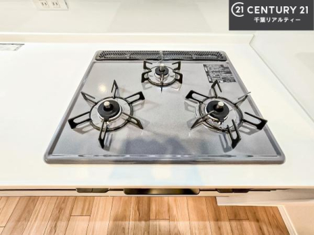 �L�b�`�� �R�����͎O������̂ł������̓����i�s���ł��܂��B
�������O�����t���ł��B�����X�y�[�X���L�X���Ă���׍�Ƃ����₷���I�g�����肪�ǂ��V�X�e���L�b�`���ł��I