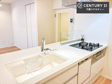 �L�b�`�� ���[�X�y�[�X���L�x�ŁA�����X�y�[�X���X�b�L���ƕЕt���Ђ�`�����p�ł��܂��I
���K�ɍ�Ƃ��ł��܂��I�����̗���������܂��I